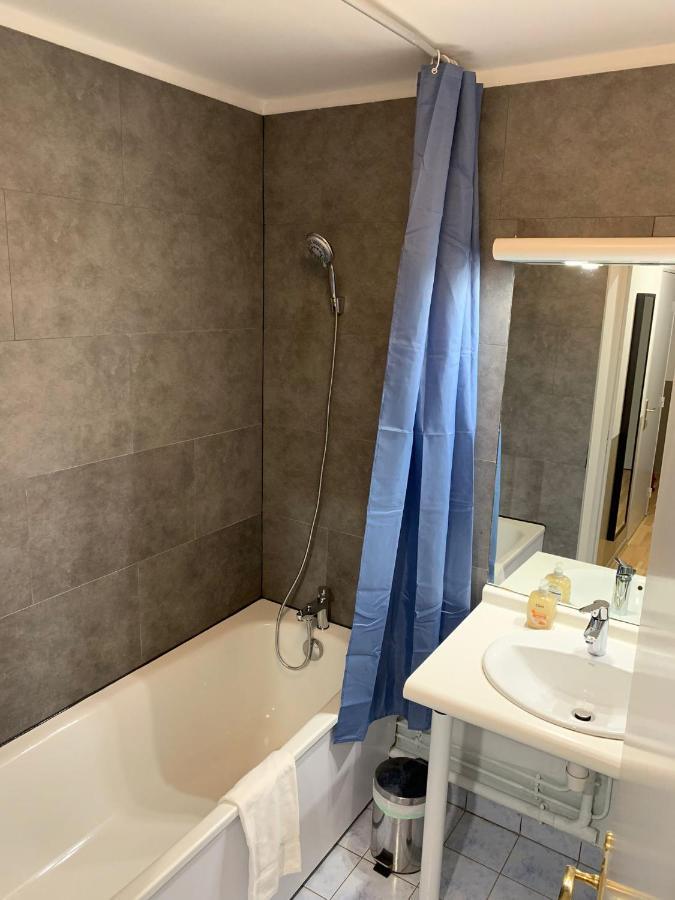 Disney, Very Nice 2 Bedrooms Family Apartment, Wifi, Netflix 8 Pers Chessy  Eksteriør billede