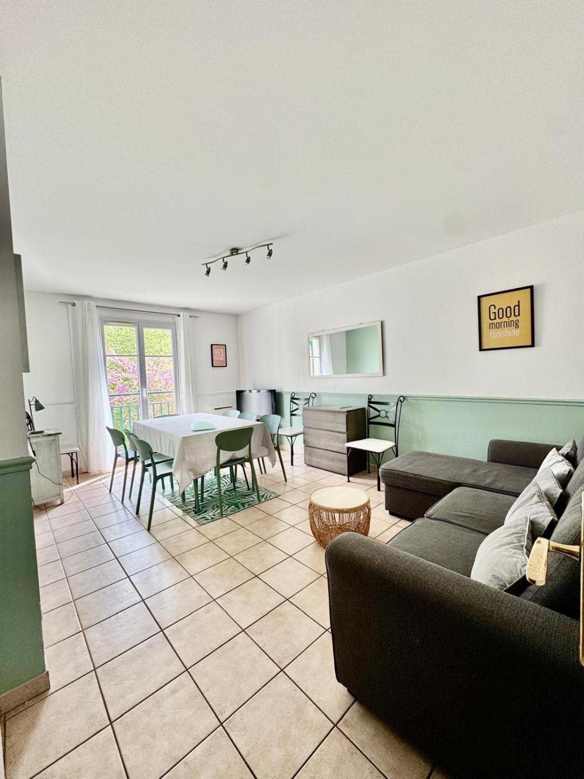 Disney, Very Nice 2 Bedrooms Family Apartment, Wifi, Netflix 8 Pers Chessy  Eksteriør billede